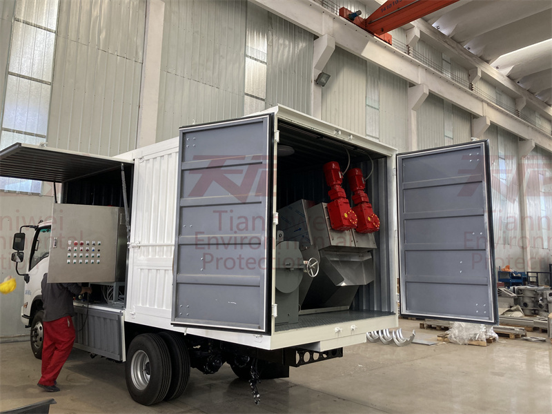 專業污泥清淤，沉淀池清淤，滲濾液清淤