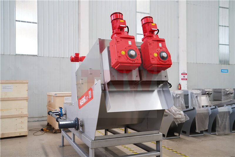 疊螺機在污泥處理中相比其他脫水設(shè)備優(yōu)勢