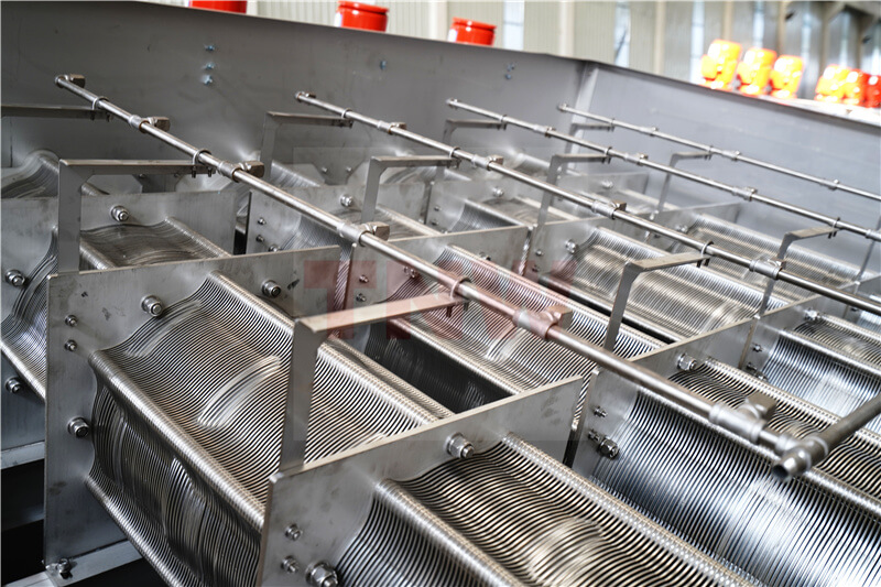 動靜環片間隙過大或過小對疊螺機運行有哪些具體影響？